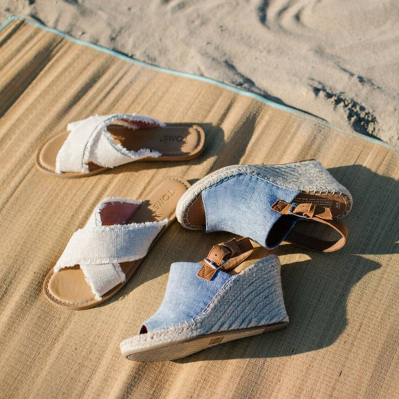 TOMS Denim Platform Sandals - Picture 7 of 8